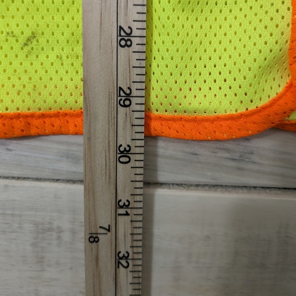 Carhartt High Visibility Vest - Picture 5 of 6